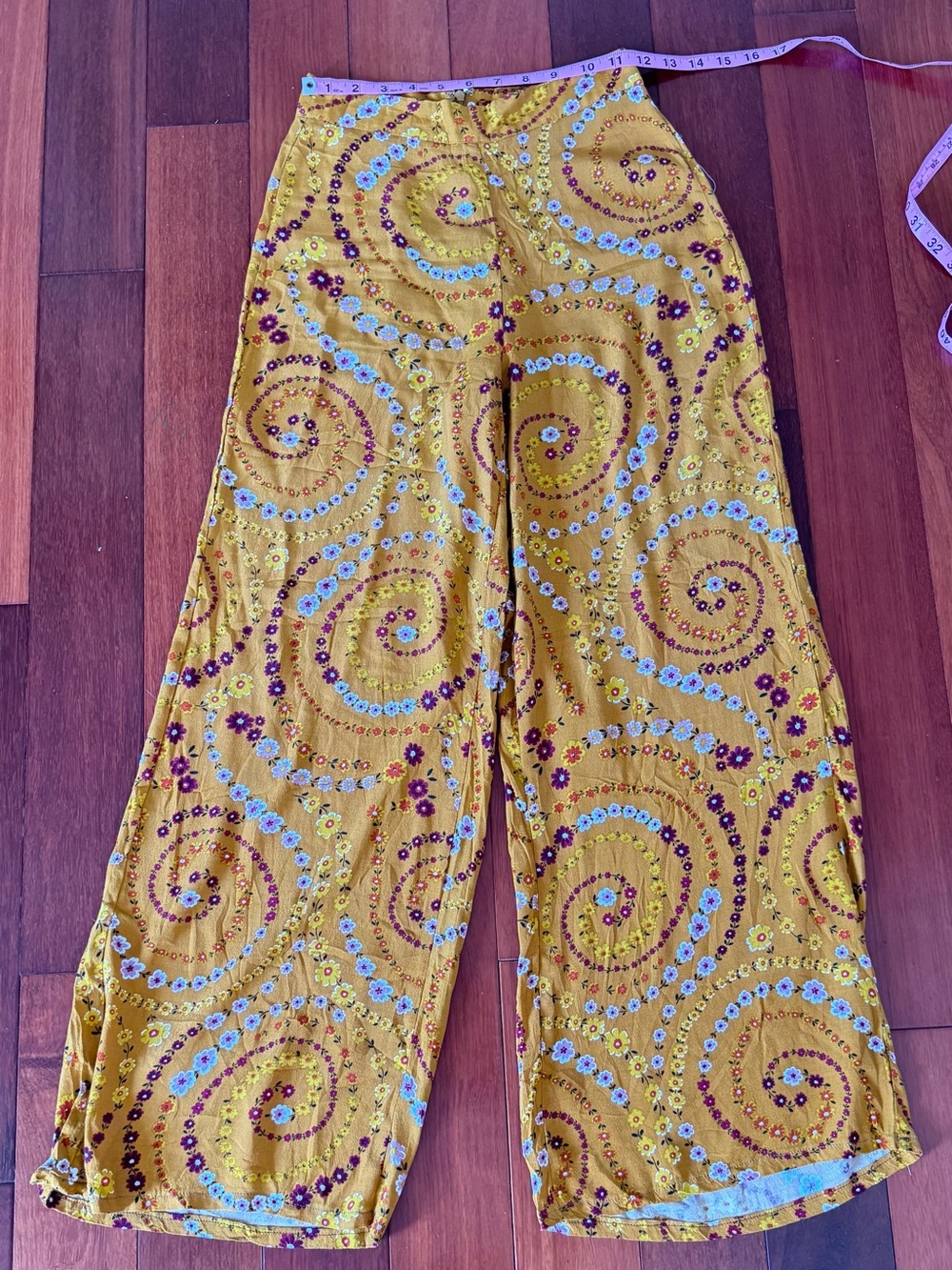 Forever 21 Mustard Yellow Floral Swirl-Print Wide Leg Pants - Picture 7 of 9